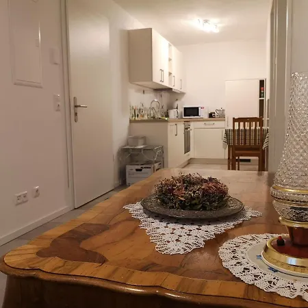Elsen Apartment *